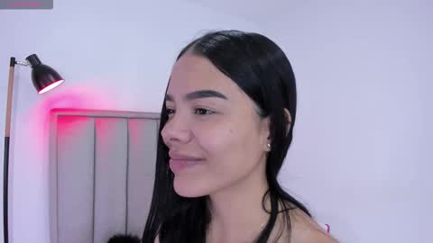 Cris  online show from 10/25/25, 04:24