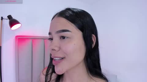 Cris  online show from 11/13/25, 04:00