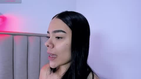 Snapshot of valery__nova chatting on 07/11/26, 12:08 Cris online show from 07/11/26, 12:08