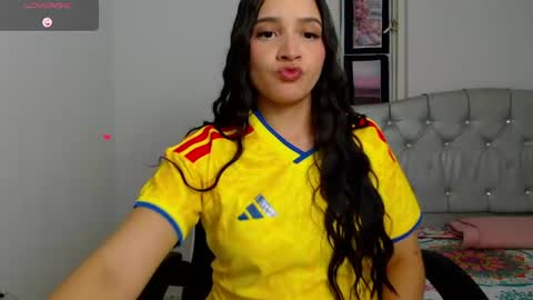 valeria online show from 06/18/26, 04:35
