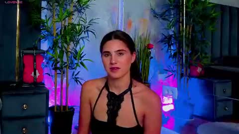 Snapshot of valery_evann chatting on 07/14/26, 06:35 Valery online show from 07/14/26, 06:35