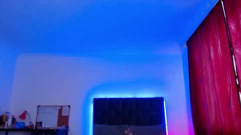 Snapshot of valery_meer_ chatting on 02/23/26, 12:13 Valeria online show from 02/23/26, 12:13