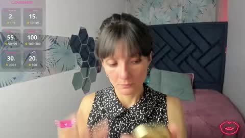 Snapshot of valery_more__ chatting on 02/17/26, 01:18 VALERY MORE online show from 02/17/26, 01:18