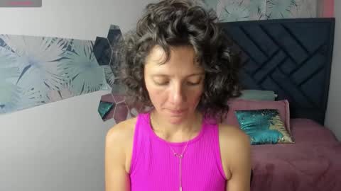 Snapshot of valery_more__ chatting on 02/23/26, 01:08 VALERY MORE online show from 02/23/26, 01:08