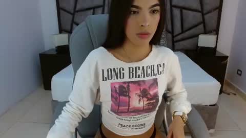 Snapshot of valery_restrepo chatting on 07/08/26, 08:46 valery_restrepo online show from 07/08/26, 08:46