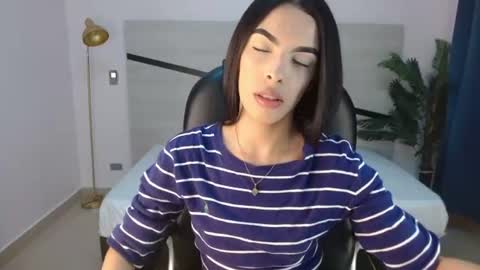 Snapshot of valery_restrepo chatting on 07/24/26, 08:51 valery_restrepo online show from 07/24/26, 08:51