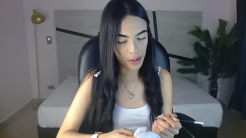 Snapshot of valery_restrepo chatting on 07/30/26, 08:19 valery_restrepo online show from 07/30/26, 08:19