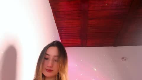 Snapshot of valery_salmons chatting on 05/25/26, 05:08 valery_salmons online show from 05/25/26, 05:08