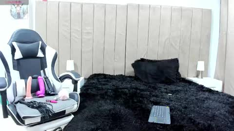 Snapshot of valery_slim18 chatting on 03/04/26, 11:55 valery online show from 03/04/26, 11:55