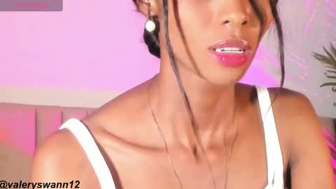 Valery swan1 online show from 02/06/25, 11:15