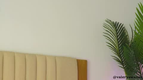 Valery swan1 online show from 01/12/26, 03:45