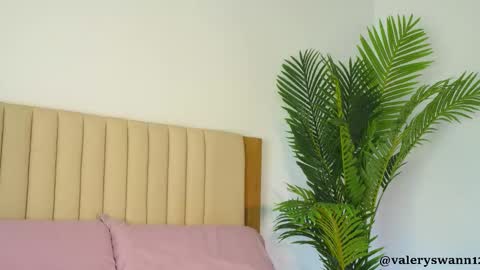 Valery swan1 online show from 02/11/26, 03:44