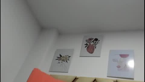 valery_sweet04 online show from 12/11/24, 09:52