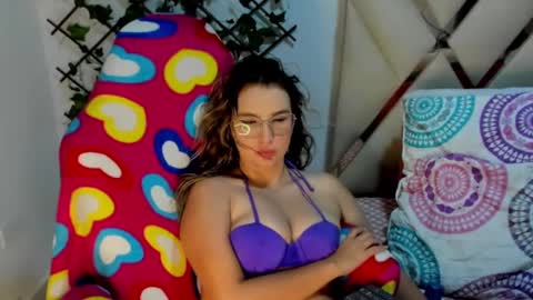 valery_sweet04 online show from 02/07/25, 05:52