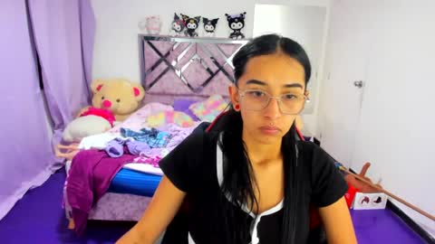 Snapshot of valery_taylor_1 chatting on 07/11/26, 02:03 valery online show from 07/11/26, 02:03
