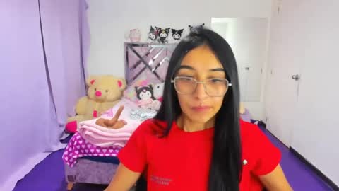 Snapshot of valery_taylor_1 chatting on 07/18/26, 03:00 valery online show from 07/18/26, 03:00