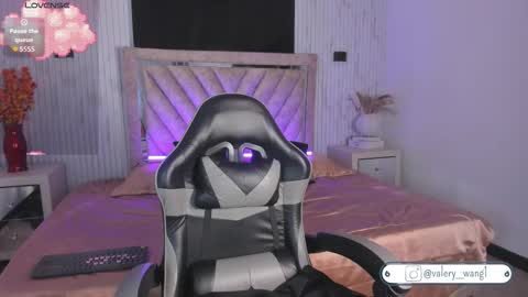 Val online show from 11/06/25, 11:44