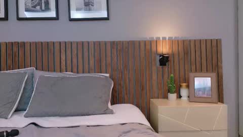 Valerya Collem online show from 12/05/25, 03:04