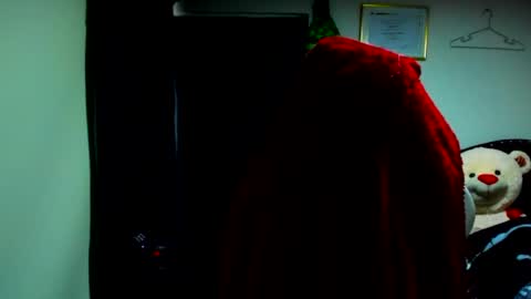 B V Naughty online show from 04/21/26, 10:34