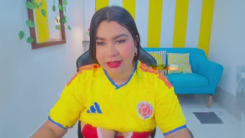 Snapshot of valerybliss_ chatting on 04/12/26, 11:32 Valery online show from 04/12/26, 11:32