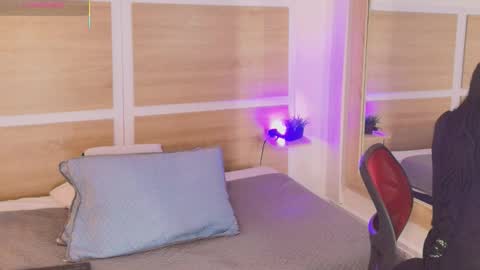 Valery  online show from 10/30/25, 01:34