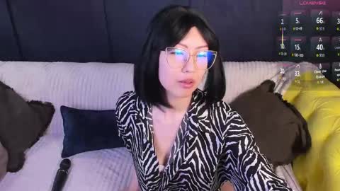 Snapshot of valerymur chatting on 05/03/26, 02:23 Valery Mur3 online show from 05/03/26, 02:23