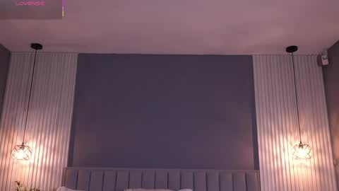 Carla online show from 04/18/26, 11:03