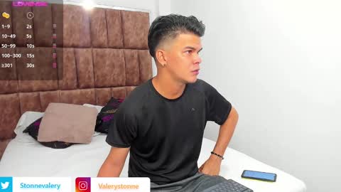 Valery Stonne  online show from 12/22/24, 07:31