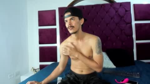 Valery Stonne  online show from 09/16/25, 07:04