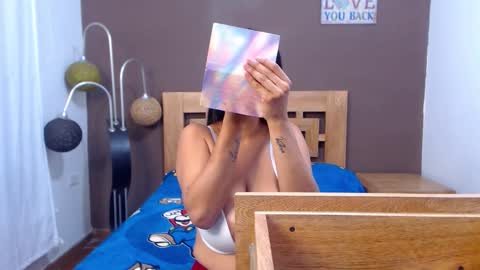 Snapshot of valesantodomingo chatting on 10/29/25, 10:55 Sofia online show from 10/29/25, 10:55