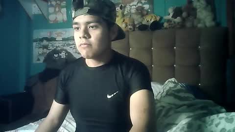 Valesh19 online show from 10/28/25, 12:03