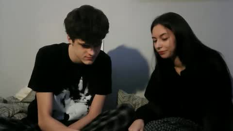 valesios online show from 12/21/25, 10:28