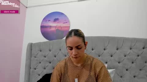 Valesskahall online show from 11/19/25, 11:54