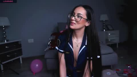 Vale online show from 02/12/26, 02:01