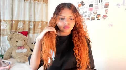 VALIENTE  online show from 01/31/25, 05:40