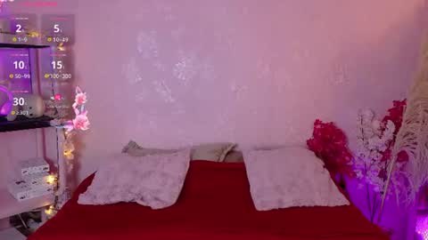 Snapshot of valk_diaz chatting on 06/18/26, 05:19 Valk online show from 06/18/26, 05:19