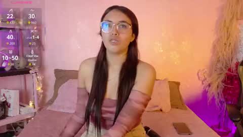 Snapshot of valk_diaz chatting on 06/20/26, 04:04 Valk online show from 06/20/26, 04:04
