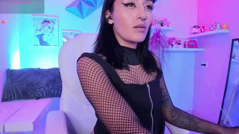 Valkiria online show from 11/02/25, 04:59