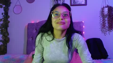 valkiry_ online show from 04/06/26, 09:49