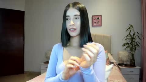 Snapshot of vallejo_macarena chatting on 04/26/26, 02:09 Macarena online show from 04/26/26, 02:09