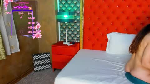 Valerie Val V online show from 02/25/25, 06:36