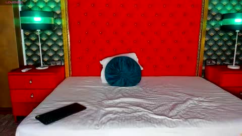 Valerie Val V online show from 10/05/25, 07:45