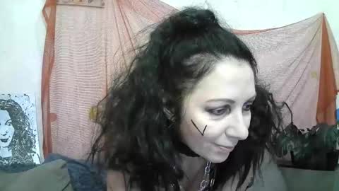 ValleriWind online show from 11/04/25, 01:27