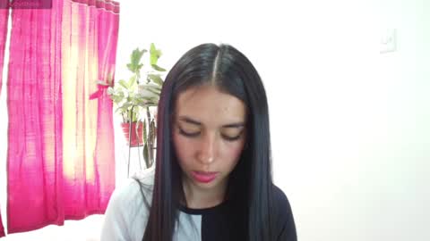 Taty independent account online show from 02/06/25, 04:25