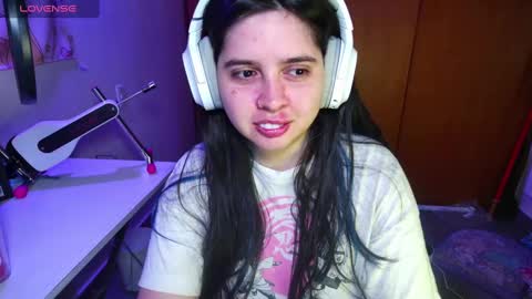 Im Violet online show from 01/28/25, 11:17