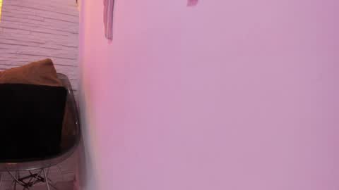 Vallolet Peach  online show from 01/19/25, 11:12