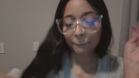 Val Torres online show from 10/08/25, 11:35