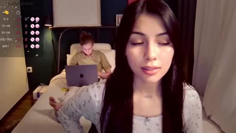 Little Devil online show from 04/20/26, 05:59