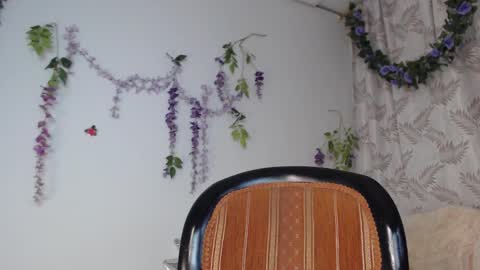valquiria_sirgun online show from 02/13/25, 03:35