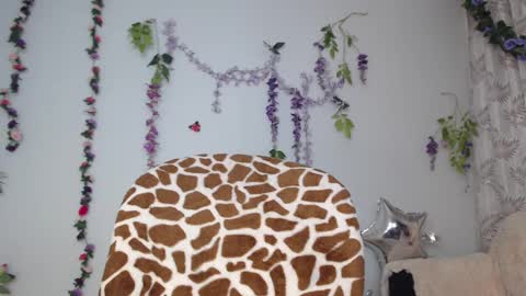 valquiria_sirgun online show from 03/07/25, 03:39